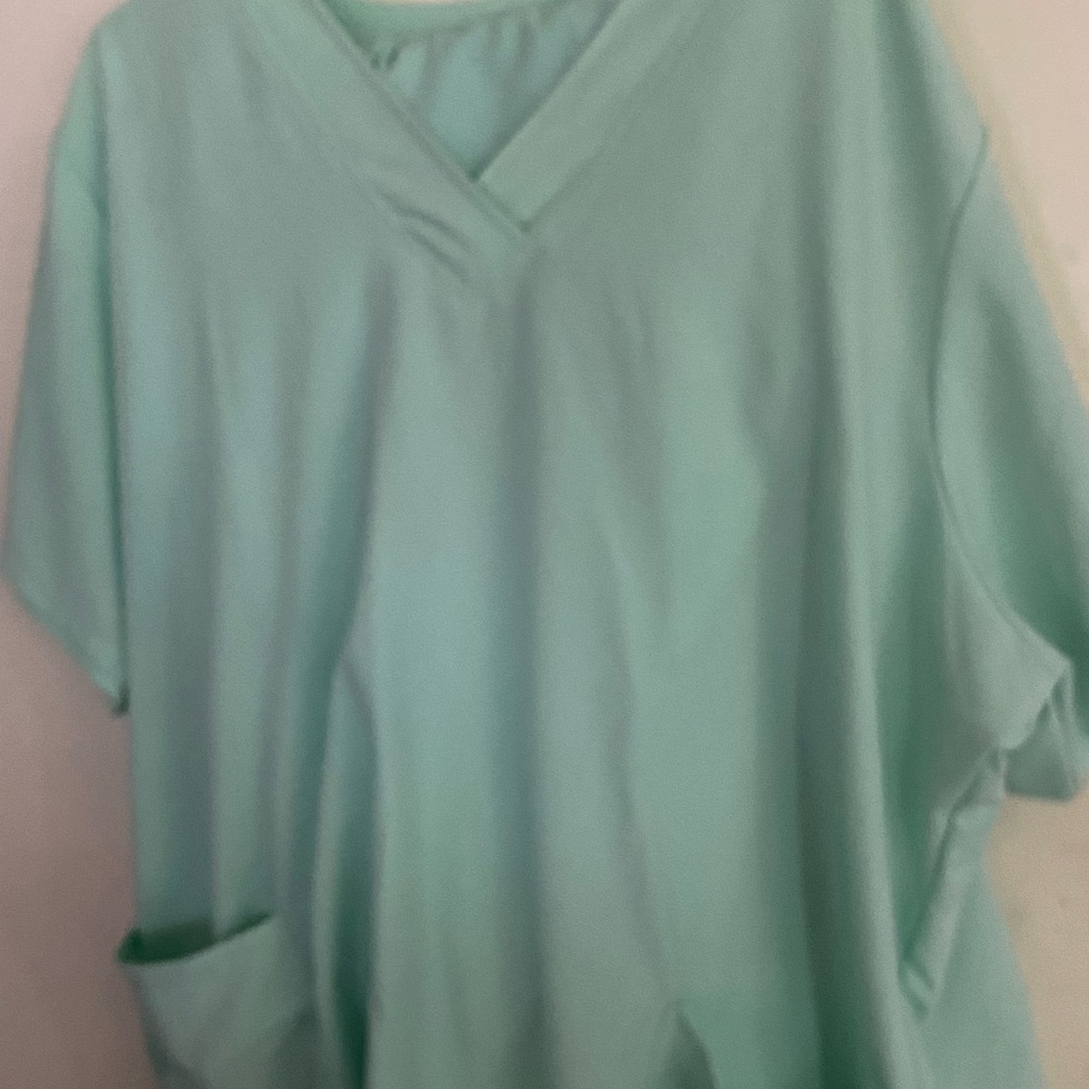 Jockey Light Green V-Neck Short Sleeve Top 3x bottom 4x